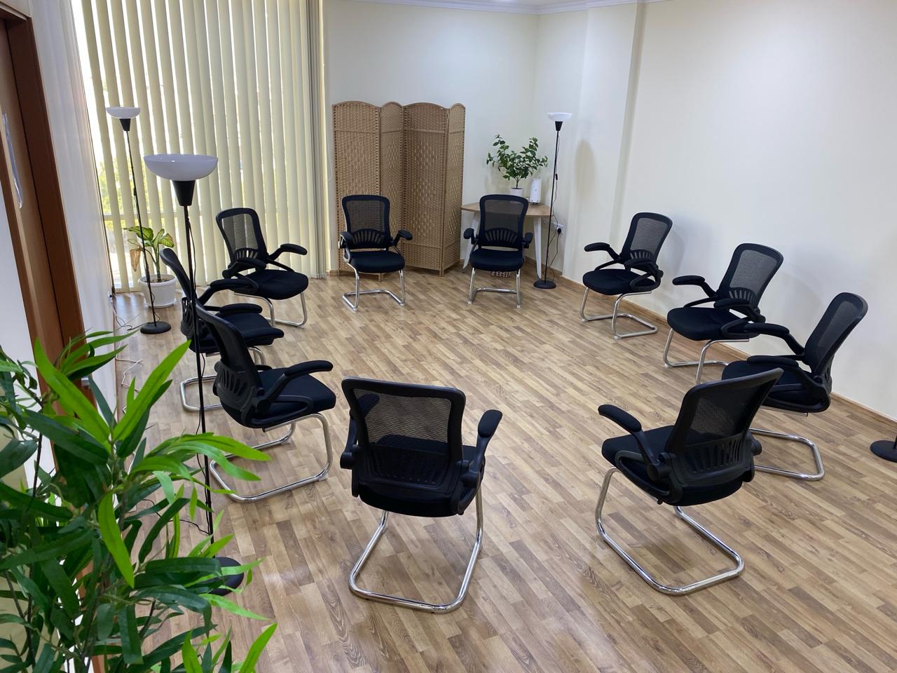 استشارات متخصصة